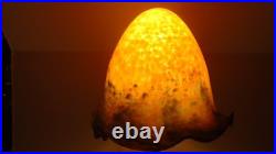 Lampe Art Déco en bronze argenté et pâte de verre France, circa 1927-1930