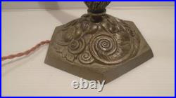 Lampe Art Déco en bronze argenté et pâte de verre France, circa 1927-1930