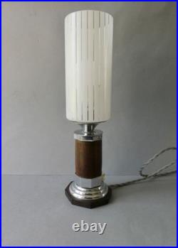 Lampe Art Deco, en métal chromé et bois Palissandre, vers 1930-40