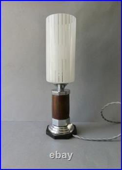 Lampe Art Deco, en métal chromé et bois Palissandre, vers 1930-40