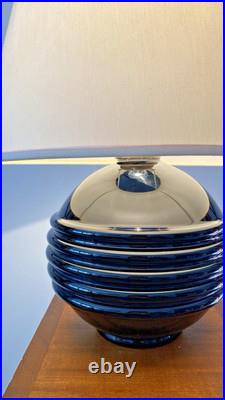 Lampe Art Déco en opaline noire -Jacques Adnet élégance des années 30