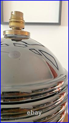 Lampe Art Déco en opaline noire -Jacques Adnet élégance des années 30