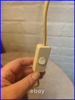 Lampe Art Déco figurative Giuseppe Armani femme années 30 abat-jour franges