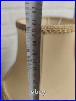 Lampe Art Déco figurative Giuseppe Armani femme années 30 abat-jour franges