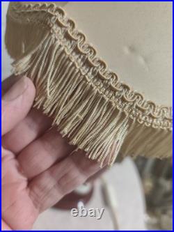 Lampe Art Déco figurative Giuseppe Armani femme années 30 abat-jour franges