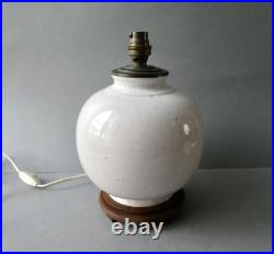 Lampe Art Deco, pied boule en céramique craquelée, vers 1940-50
