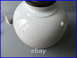 Lampe Art Deco, pied boule en céramique craquelée, vers 1940-50