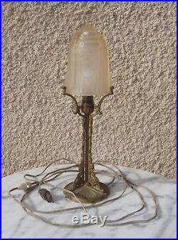 Lampe Art Déco vers 1920 Pied en bronze Verre signé Muller Frères Luneville