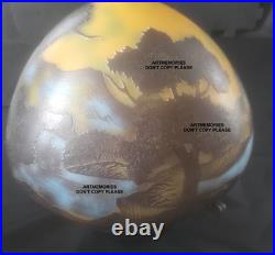 Lampe Champignon gout de Gallé 25 cm de haut, pate verre