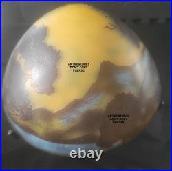 Lampe Champignon gout de Gallé 25 cm de haut, pate verre