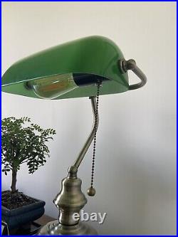 Lampe De Bureau Banquier Ancien Bronze Notaire Art Deco Opaline Verte Vintage