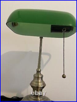 Lampe De Bureau Banquier Ancien Bronze Notaire Art Deco Opaline Verte Vintage