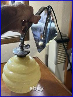Lampe De Bureau Ou En Applique Art Deco Opaline Jaune Double Position