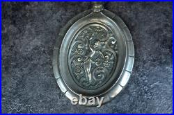 Lampe En Bronze Art Deco Décor Ange Et Pate De Verre Muller ref AP137 Lampe En Bronze Art Deco Décor Ange Et Pate De Verre Muller ref AP137