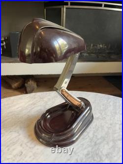 Lampe JUMO Bolide en bakélite authentique Art Déco / Streamline