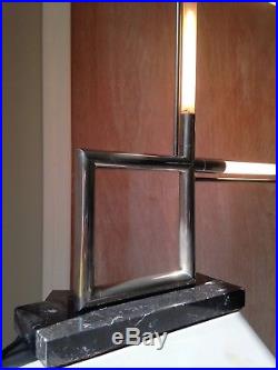 Lampe QUADRO de Jacques Adnet créé vers 1928 (Art Déco) en parfaite état