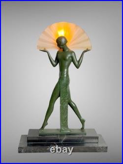 Lampe Sculpture Éclairante Époque Art Déco En Fonte D Art Danseuse Espagnole