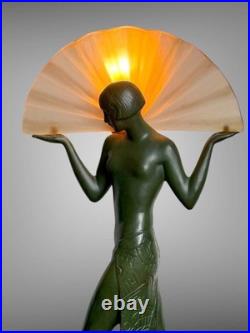 Lampe Sculpture Éclairante Époque Art Déco En Fonte D Art Danseuse Espagnole