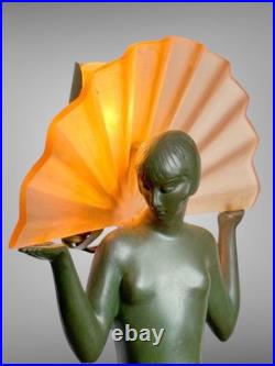 Lampe Sculpture Éclairante Époque Art Déco En Fonte D Art Danseuse Espagnole