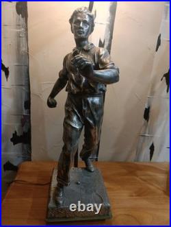 Lampe Statue Bouliste en Métal Argenté Oscar Ruffony Art Déco