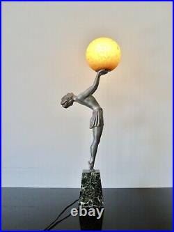 Lampe Statuette Art Deco signée Balleste. Sculpture