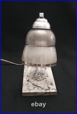 Lampe Veilleuse Art Deco Abat Jour Bombe Gris Et Blanc -support Marbre