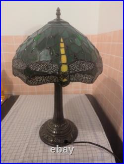 Lampe Verte Art Déco vitrail façon Tiffany