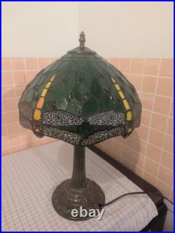 Lampe Verte Art Déco vitrail façon Tiffany