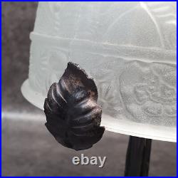 Lampe ancienne en fer forgé signée M. VOUTIER art déco ref AP188