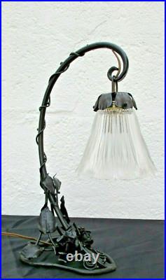 Lampe applique Art Deco fer forge tulipe verre Asteroid style Daum Majorelle