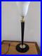 Lampe_art_deco_MAZDA_laquee_noire_avec_tulipe_en_opaline_et_en_bon_etat_D_01_kbp