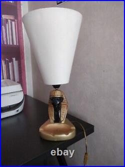 Lampe art déco ancienne modèle pharaon avec cendrier