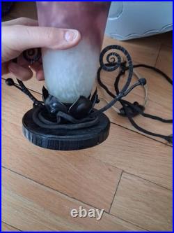 Lampe art deco fer forgé MULLER FRERES LUNEVILLE Tulipe en verre marmoréen