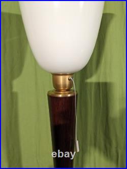 Lampe art déco style MAZDA ou autre couleur acajou en très bon état Hauteur 72
