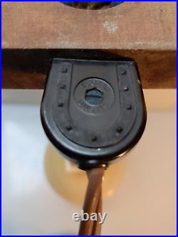 Lampe art deco style africain globe opalin bois vernis pas de marque