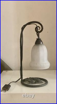 Lampe art deco vintage fer forgé potence tulipe pate de verre dlg Pierre Gilles