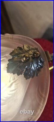 Lampe bronze petale verre moulé art nouveau 28x34. Elec ok