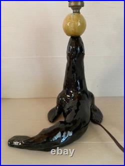 Lampe céramique noire Otarie au ballon jaune Art Déco année 40 XX