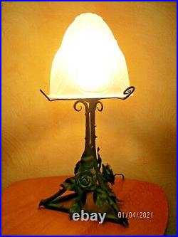 Lampe champignon fer forge battu martele branche rosier epoque Art Deco Brandt