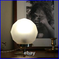 Lampe chevet bureau laiton globe verre dépoli art déco ancien vintage