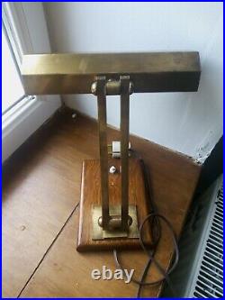 Lampe de Notaire Année 1950/60 Articulée en Laiton, fonctionne
