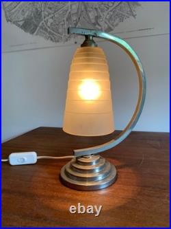 Lampe de Table Art Deco
