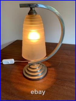 Lampe de Table Art Deco