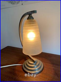Lampe de Table Art Deco