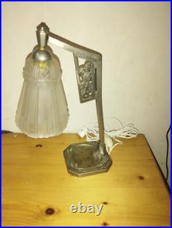 Lampe de bureau Art Déco en bronze nickelé vide poche, verre pressé