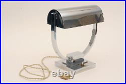 Lampe de bureau Art Deco en laiton nickelé CIRCA 1930