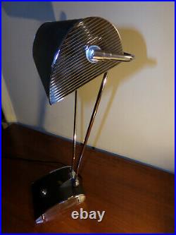 Lampe de bureau JUMO en métal Noir et métal CHROME, désignée par Eileen gray, c