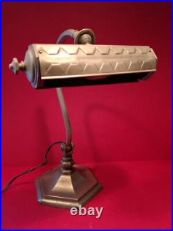 Lampe de bureau art deco 1930 bronze nikelé