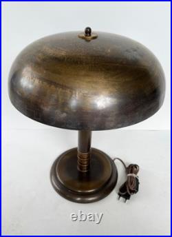 Lampe de bureau champignon 1930 Art Déco moderniste esprit Bauhaus laiton patiné