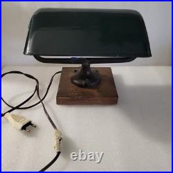 Lampe de notaire, banquier, bureau en metal émaillé, 1920,30, art déco